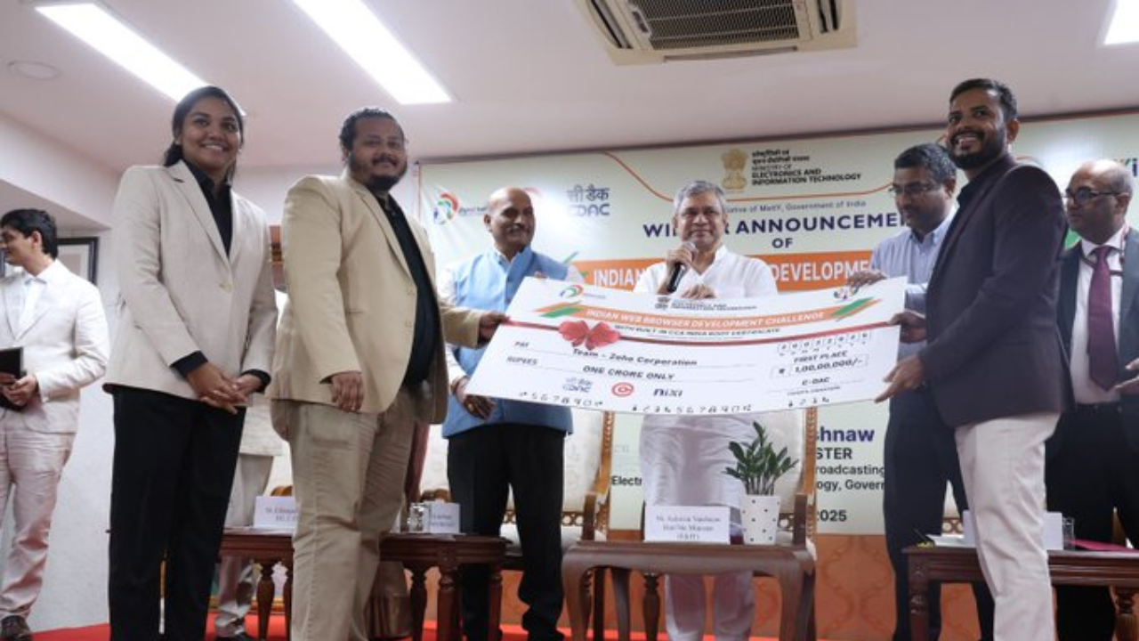 Zoho’s Ulaa Takes the First Prize in MeitY’s Indigenous Browser Development Challenge