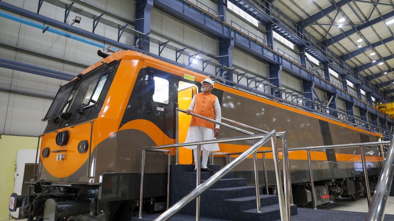 Mega Power on Rails: India’s 9,000 HP Electric Locomotive Is Here