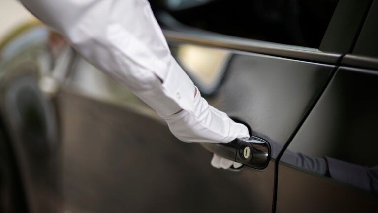 China Bans Hidden Door Handles on Cars, Targeting Tesla-Style Designs