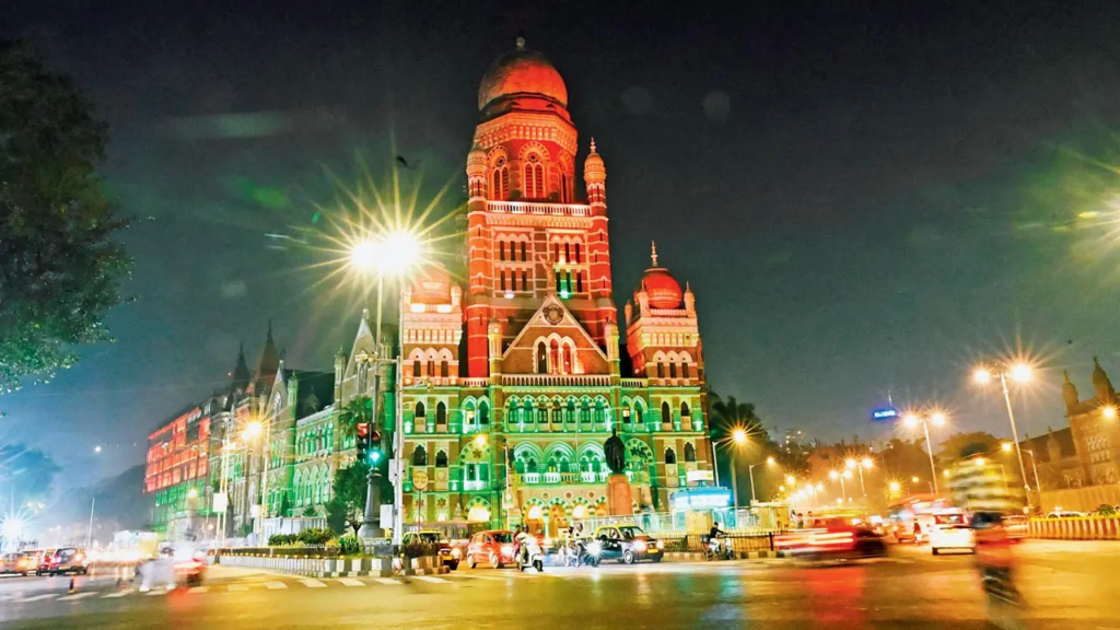 BMC plans to combine citizen inputs with GIS mapping to improve waste management and urban cleanliness in Mumbai.