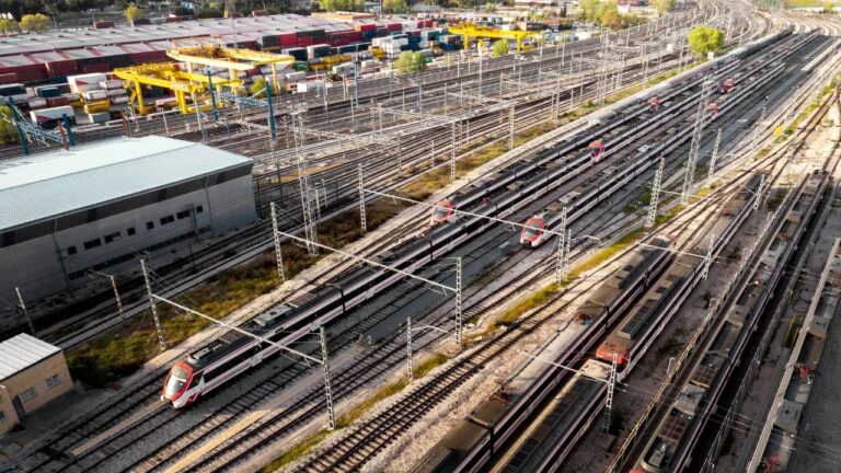 Andhra Pradesh Railways Go Fully Electric; New Zone to Strengthen Connectivity