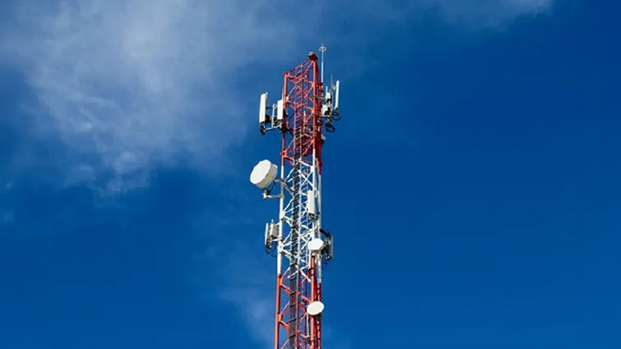 India’s Telecom Equipment Sector Could Double GDP Share with Policy Push: NITI Aayog