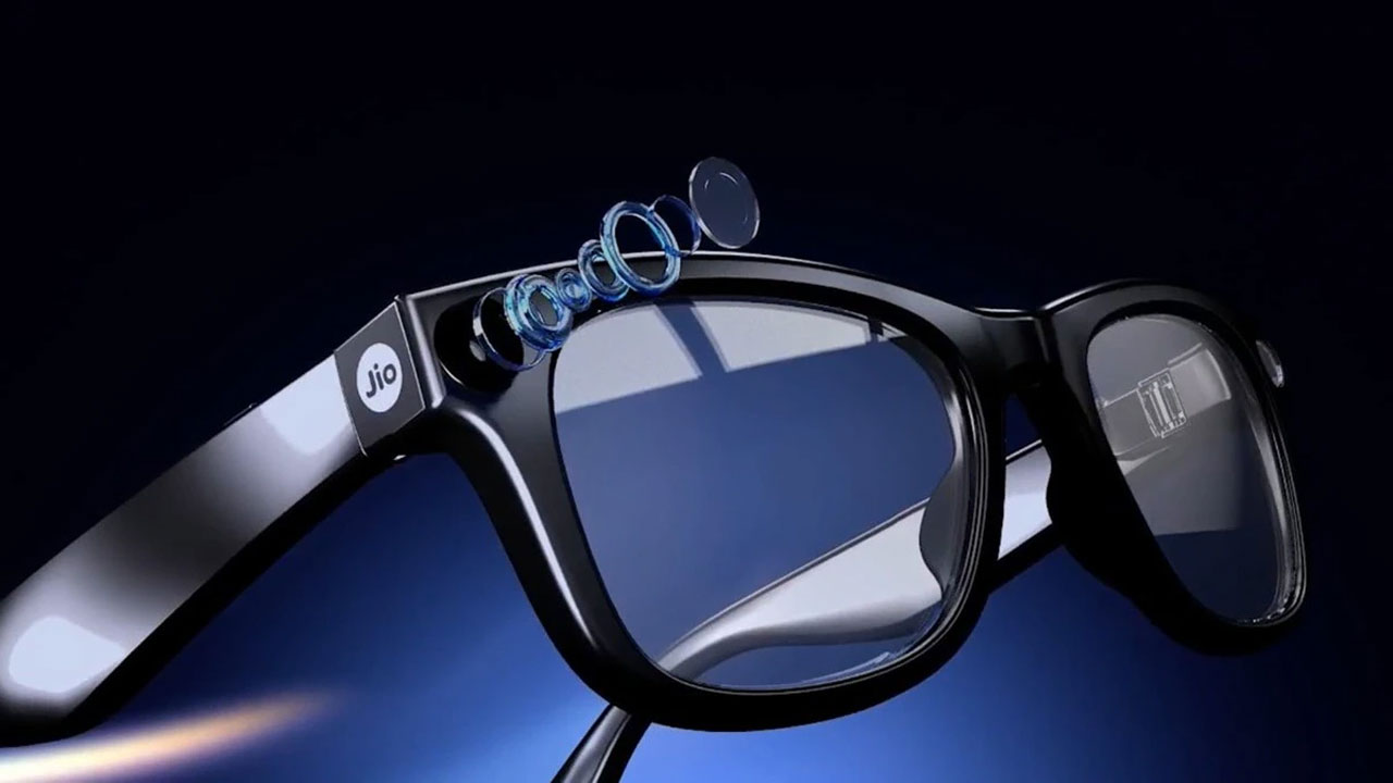 Reliance Jio Announces AI Glasses with UPI Payments, Live Translation and Cricket Commentary